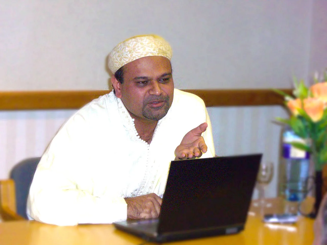 Younus AlGohar public event